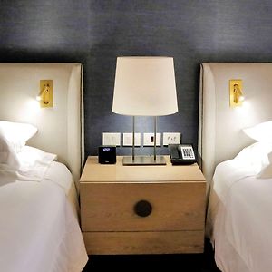 Fairmont Twin Room City View